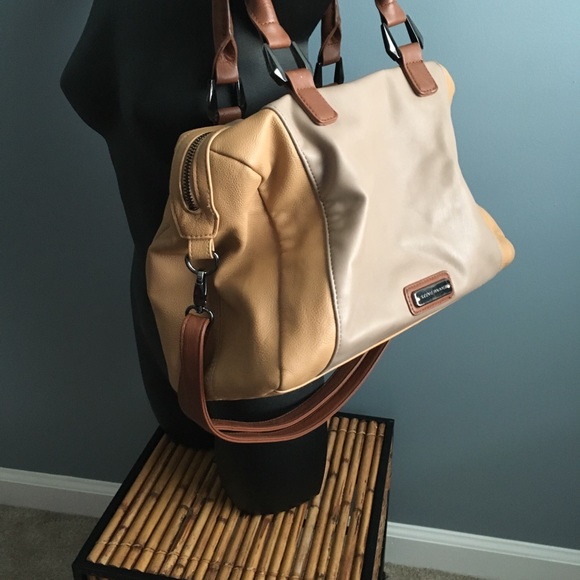 Shoulder bag - Picture 2 of 3